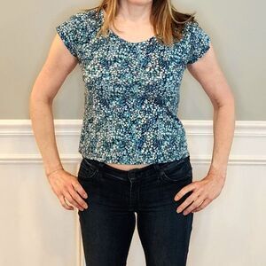 LOFT Cotton Modal Blend Wildflower Scoop Neck High Hip Tee Medium Blue Floral